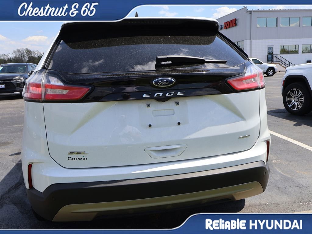 Used 2023 Ford Edge SEL image 17