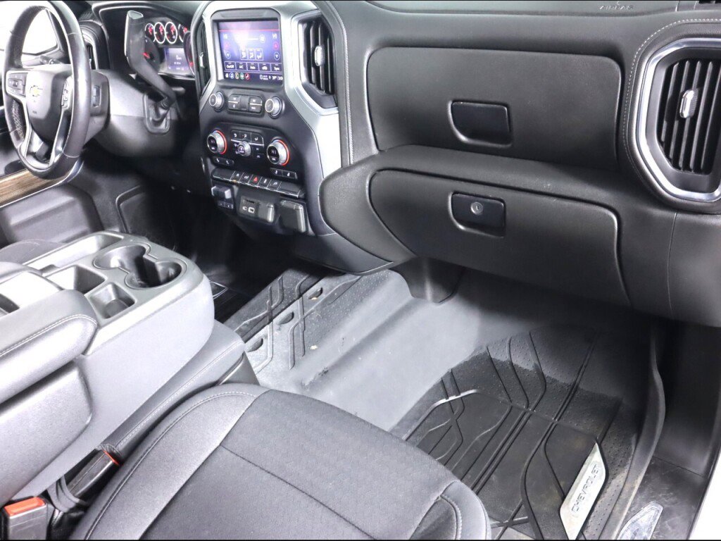 Used 2021 Chevrolet Silverado 1500 LT w/ Convenience Package II AWD/4WD image 45