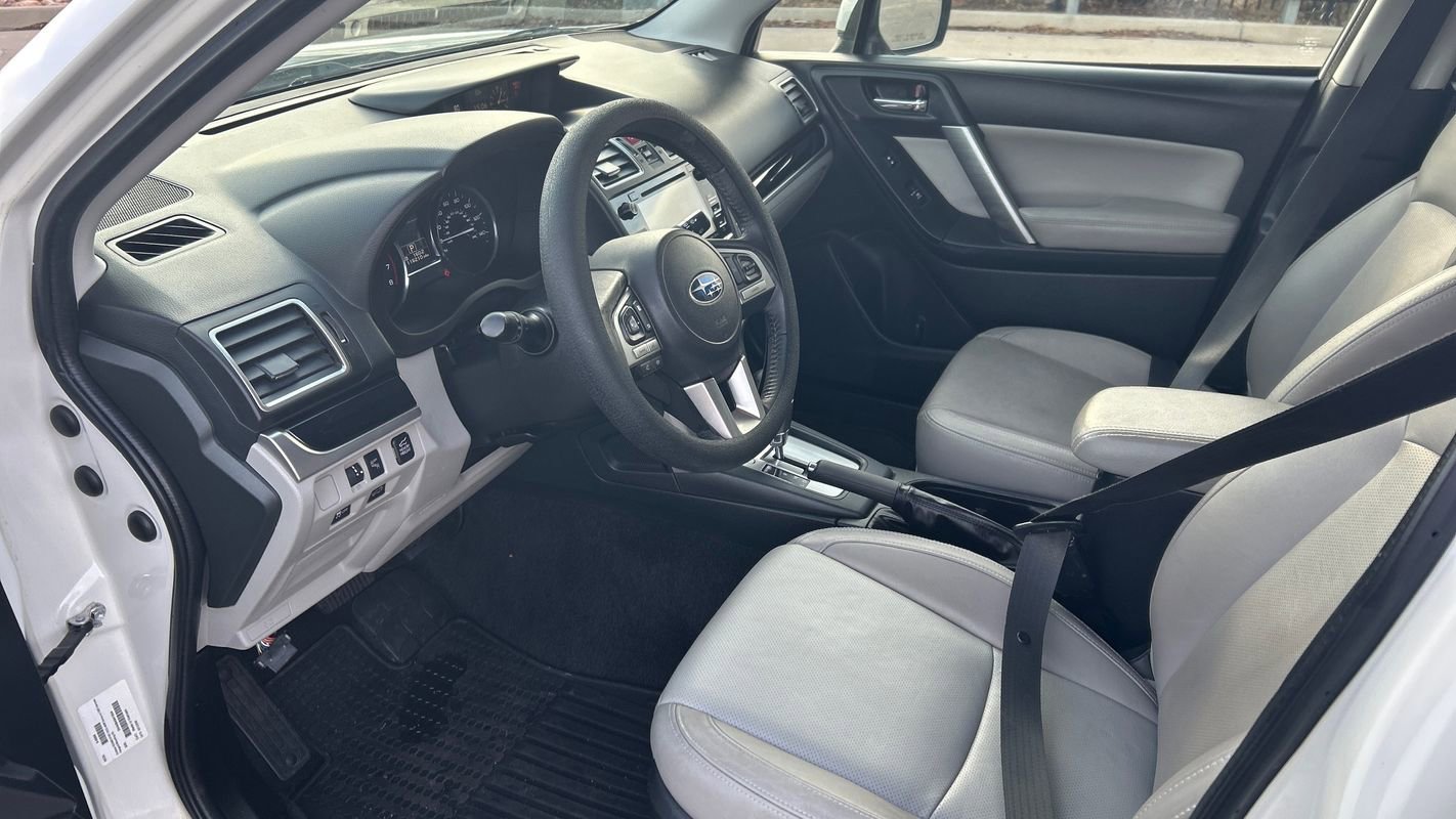 Used 2017 Subaru Forester 2.5i Limited w/ Popular Package #2 image 9