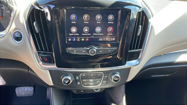 Used 2023 Chevrolet Traverse LS FWD image 15