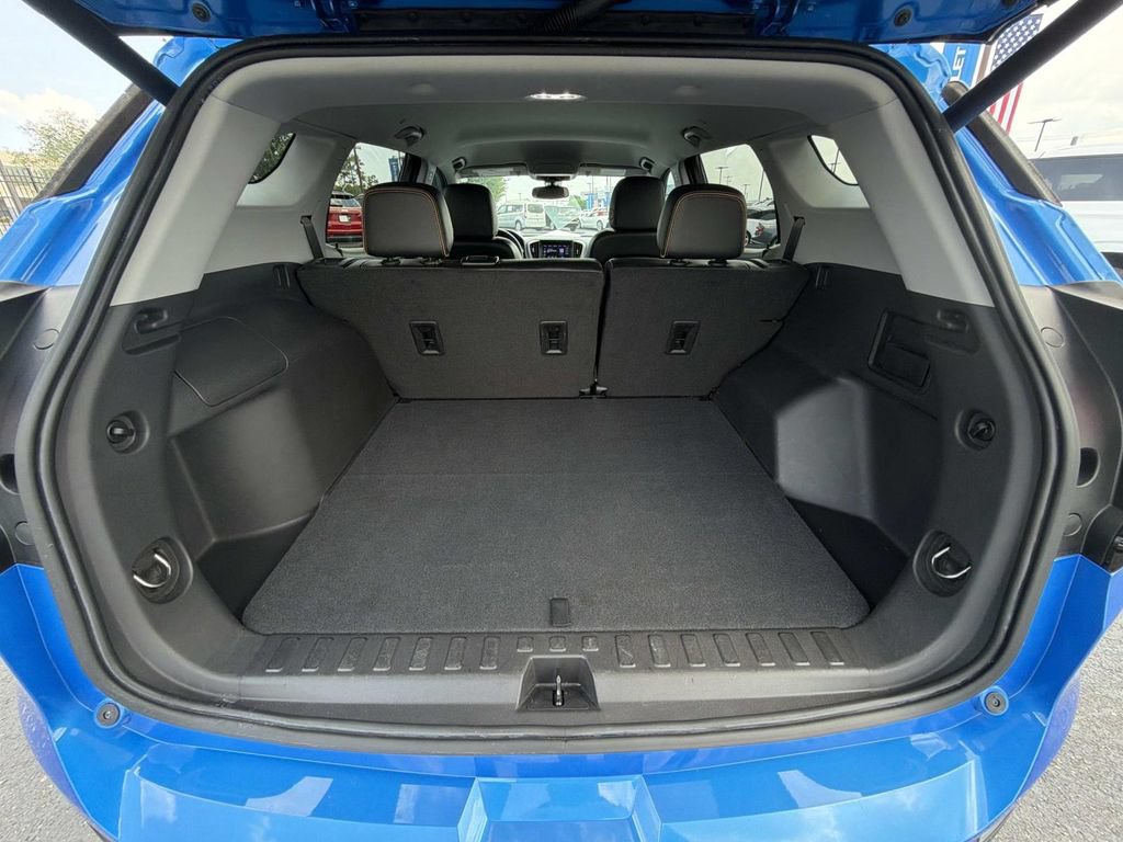 Used 2024 GMC Terrain AT4 AWD/4WD image 12
