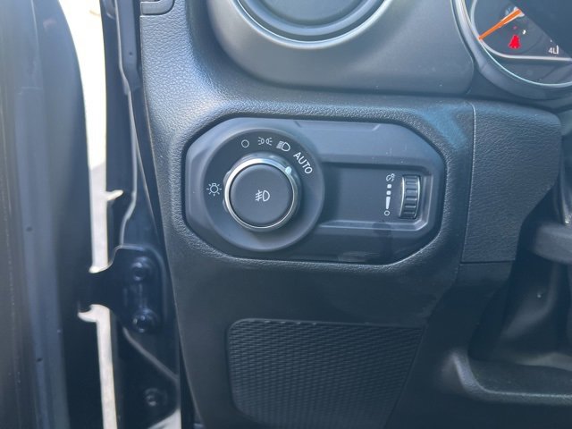 Used 2023 Jeep Wrangler Unlimited Sport image 26