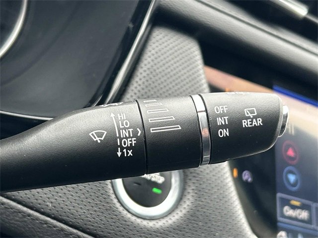 Used 2024 Cadillac XT6 Luxury w/ LPO, Floor Liner Package image 34