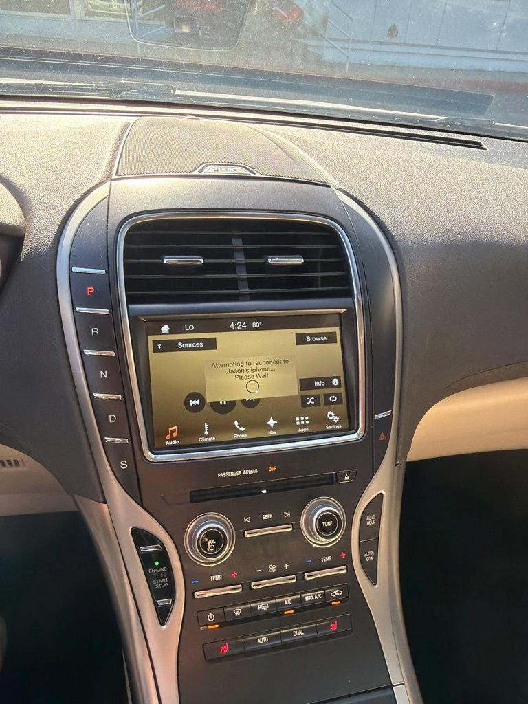 Used 2016 Lincoln MKX Select w/ Select Plus Package AWD/4WD image 10