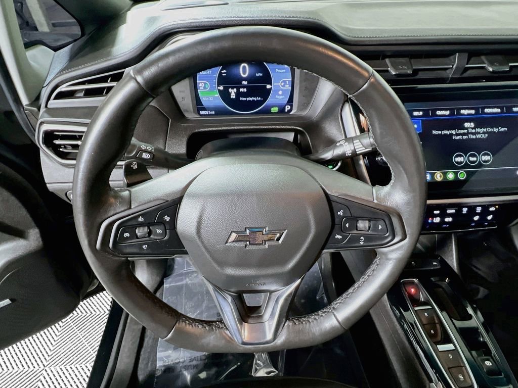 Used 2022 Chevrolet Bolt LT w/ Infotainment Package FWD image 10