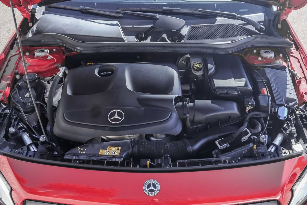 Used 2019 Mercedes-Benz GLA 250 4MATIC image 27