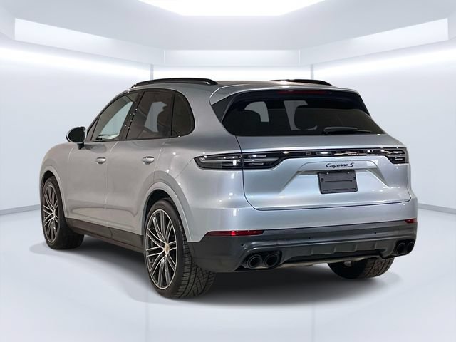 Certified 2023 Porsche Cayenne S AWD/4WD image 3
