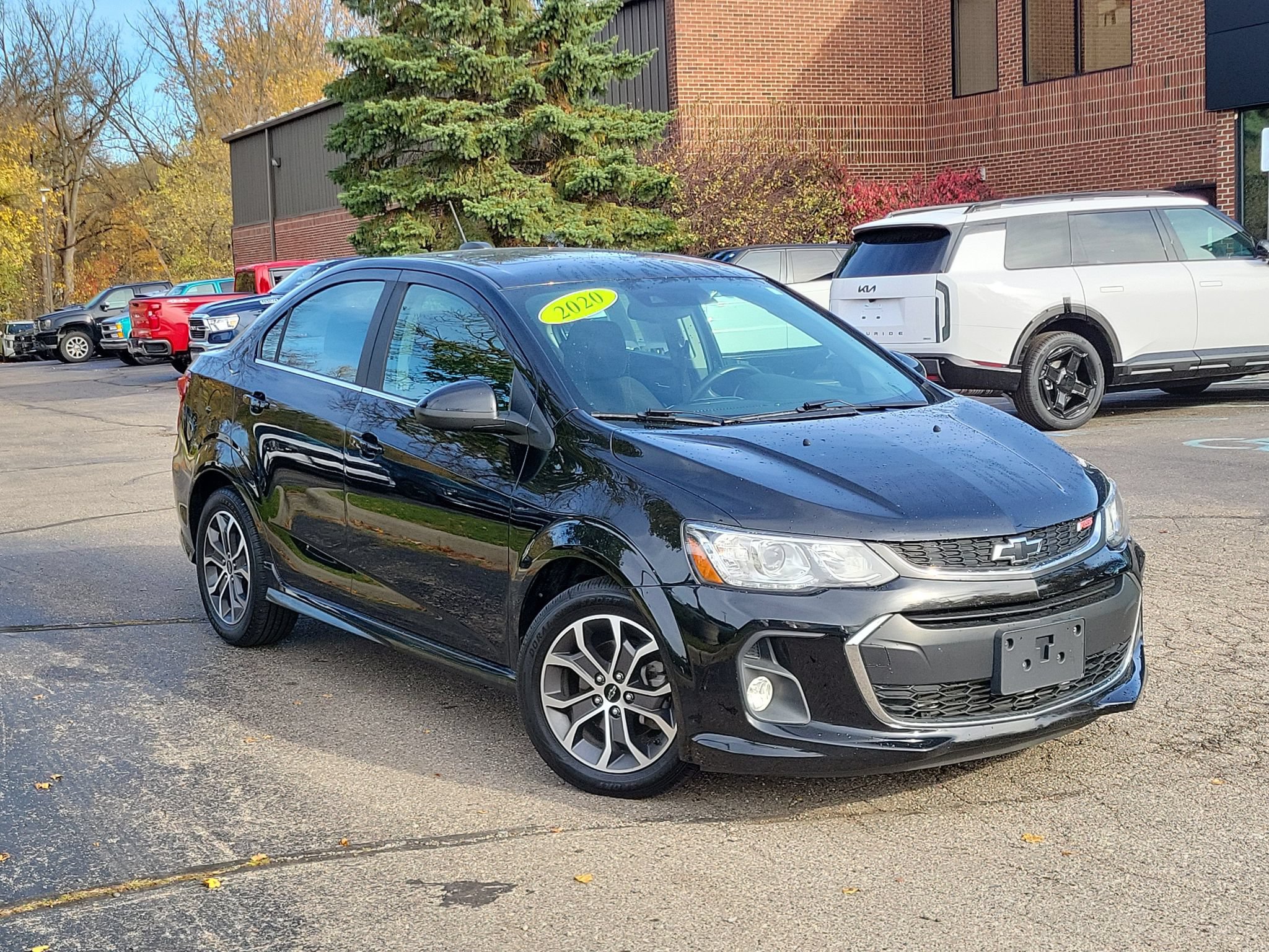 Used 2020 Chevrolet Sonic LT w/ Convenience Package