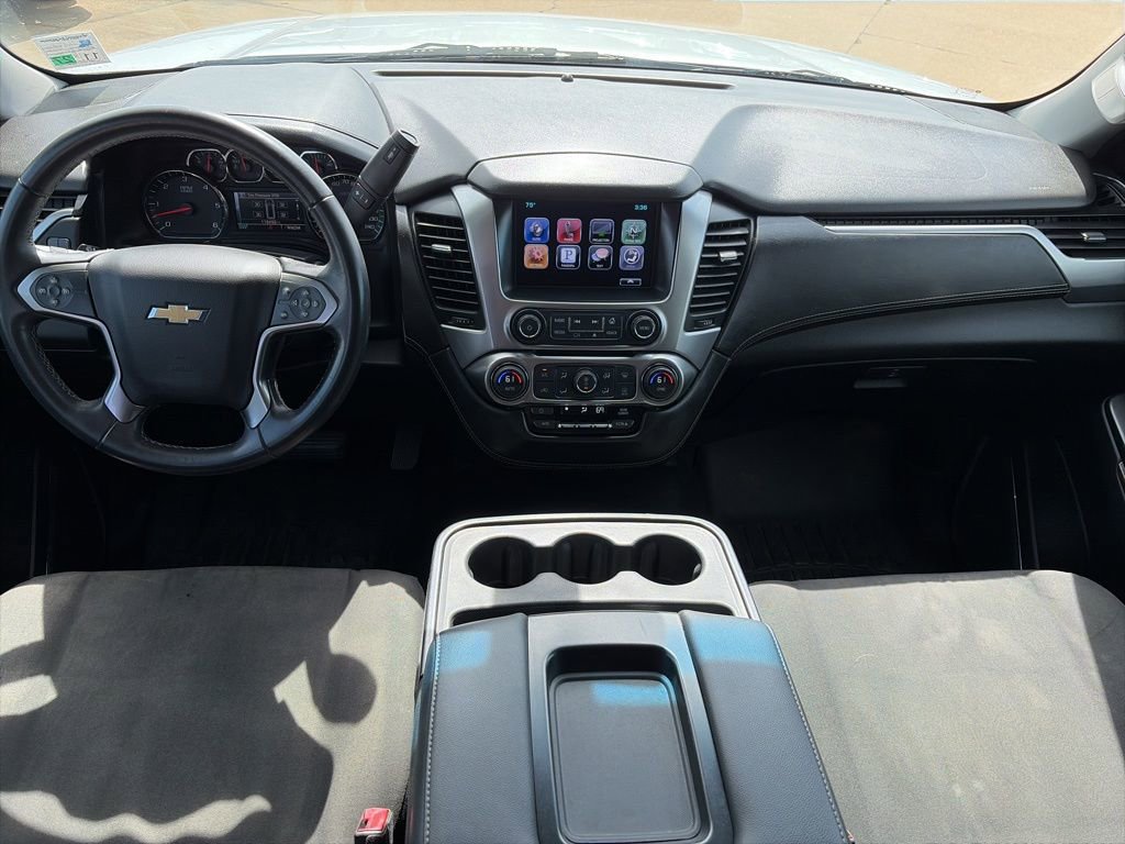 Used 2016 Chevrolet Suburban LS RWD image 12