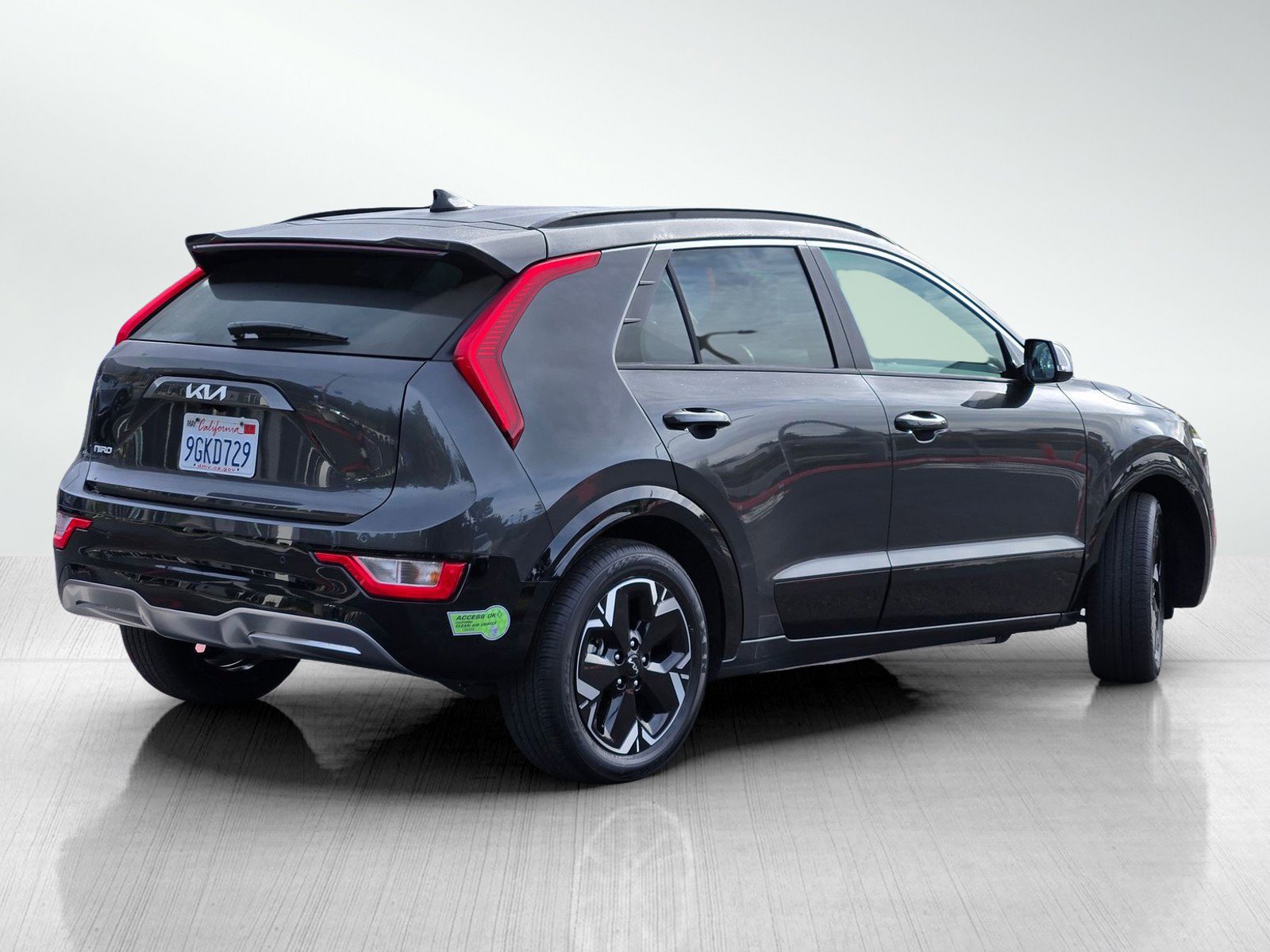 Certified 2023 Kia Niro Wind image 4