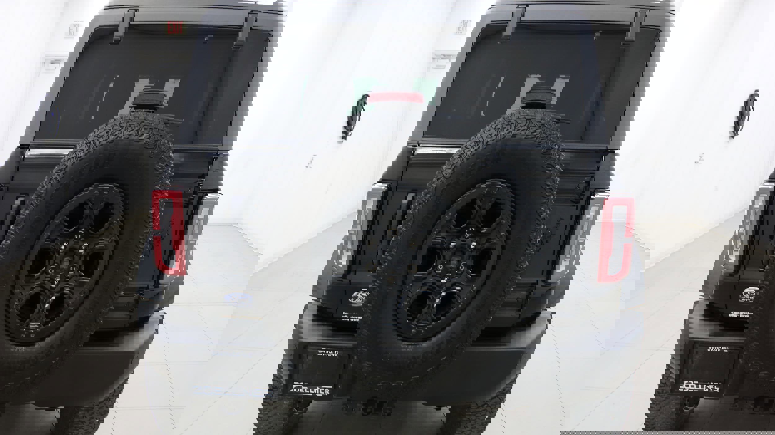 Used 2022 Ford Bronco Wildtrak image 4