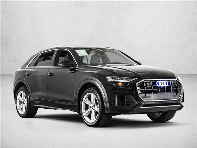 Used 2023 Audi Q8 Premium AWD/4WD image 3