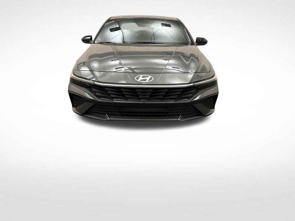 Certified 2026 Hyundai Elantra Sport FWD image 2