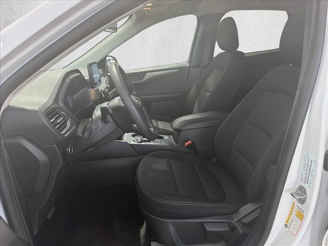 Used 2025 Ford Escape Active FWD image 10