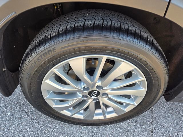 Certified 2023 INFINITI QX50 Luxe image 21