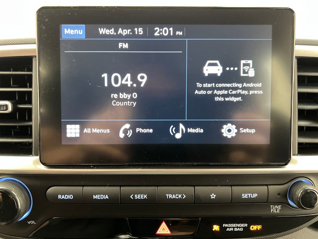 Used 2025 Hyundai Venue SE image 46