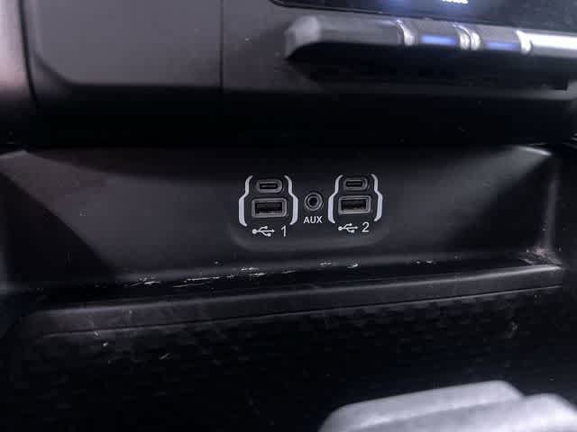 Used 2024 RAM 1500 Laramie RWD image 26