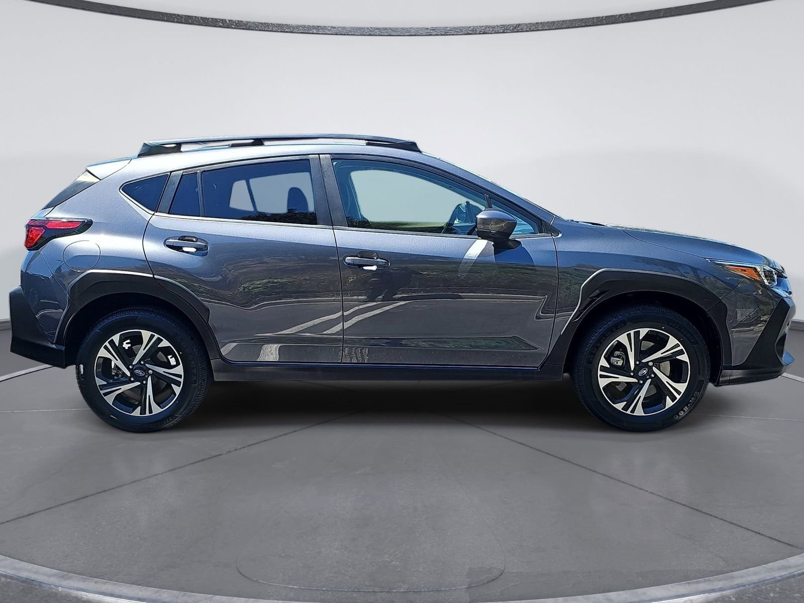 Certified 2024 Subaru Crosstrek 2.0i Premium w/ Crosstrek Mirror Package AWD/4WD image 2