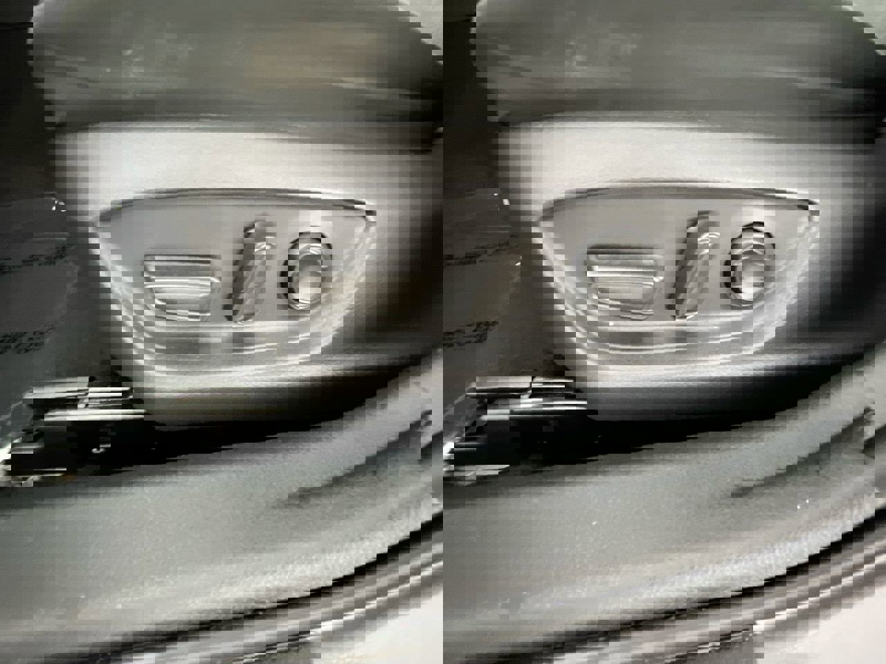 Used 2019 Toyota Camry LE image 15