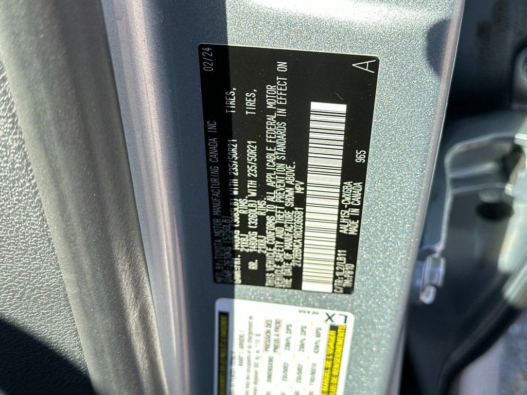 Used 2024 Lexus RX 350 w/ Convenience Package image 27