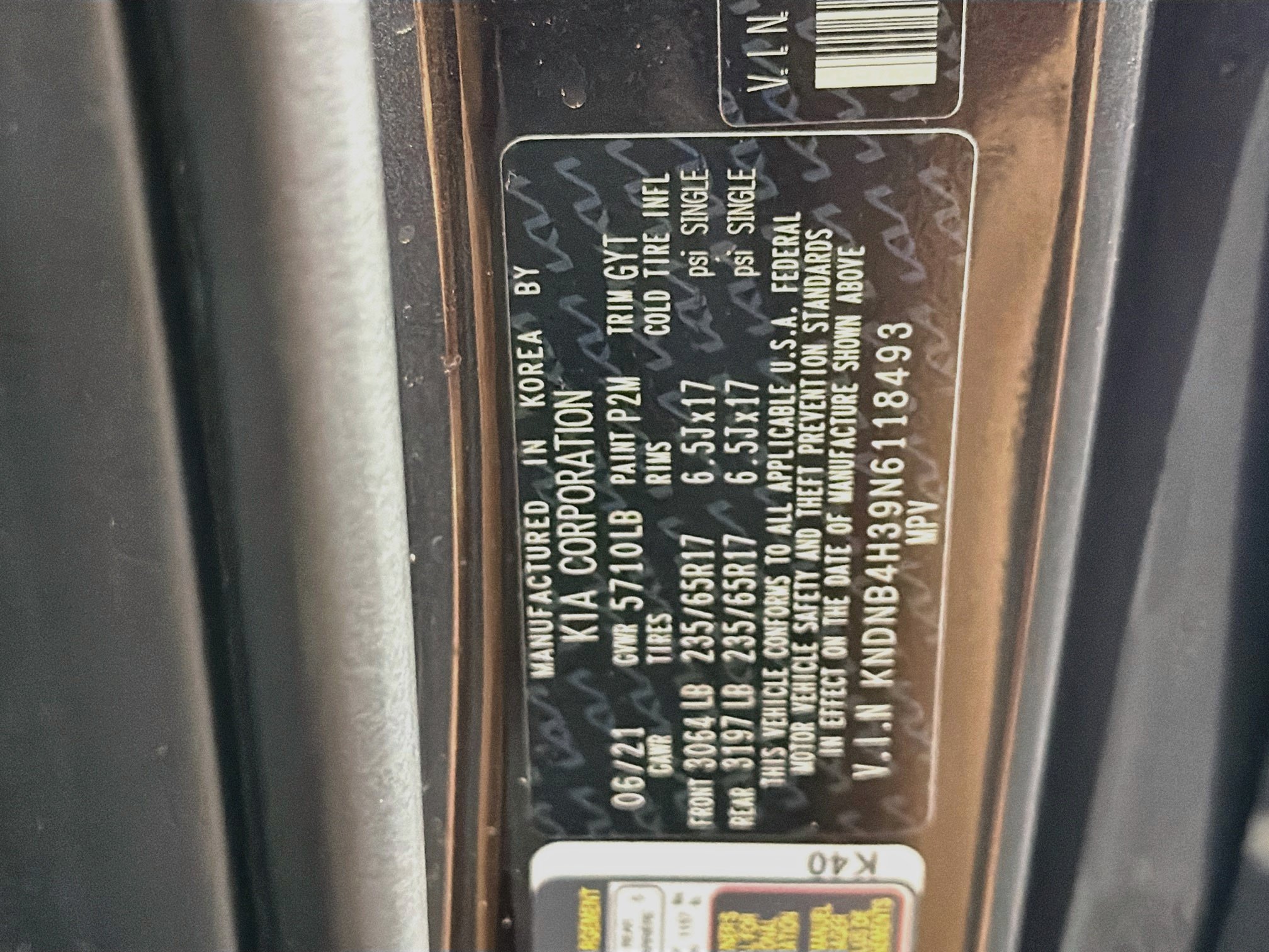 Used 2022 Kia Carnival LX FWD image 12