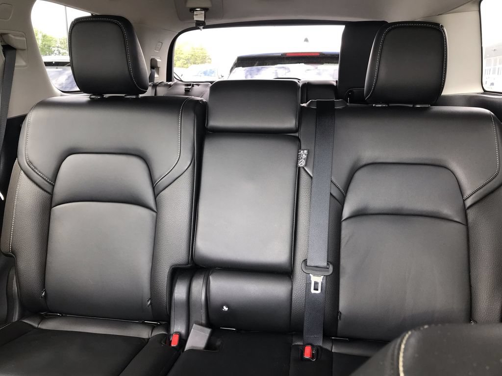 Used 2023 Nissan Pathfinder SL w/ Lighting Package (N92) AWD/4WD image 22