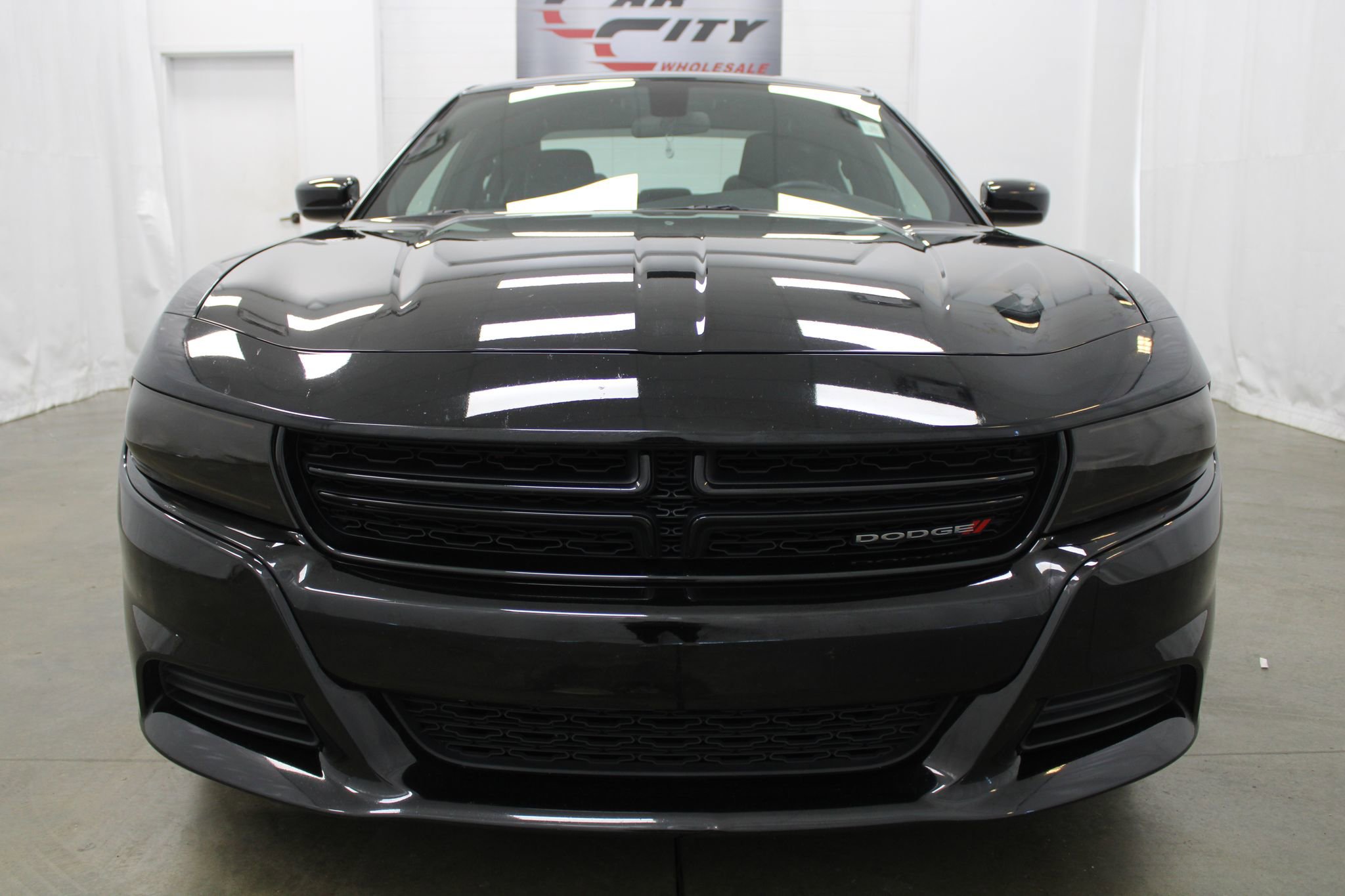 Used 2023 Dodge Charger SXT RWD image 3