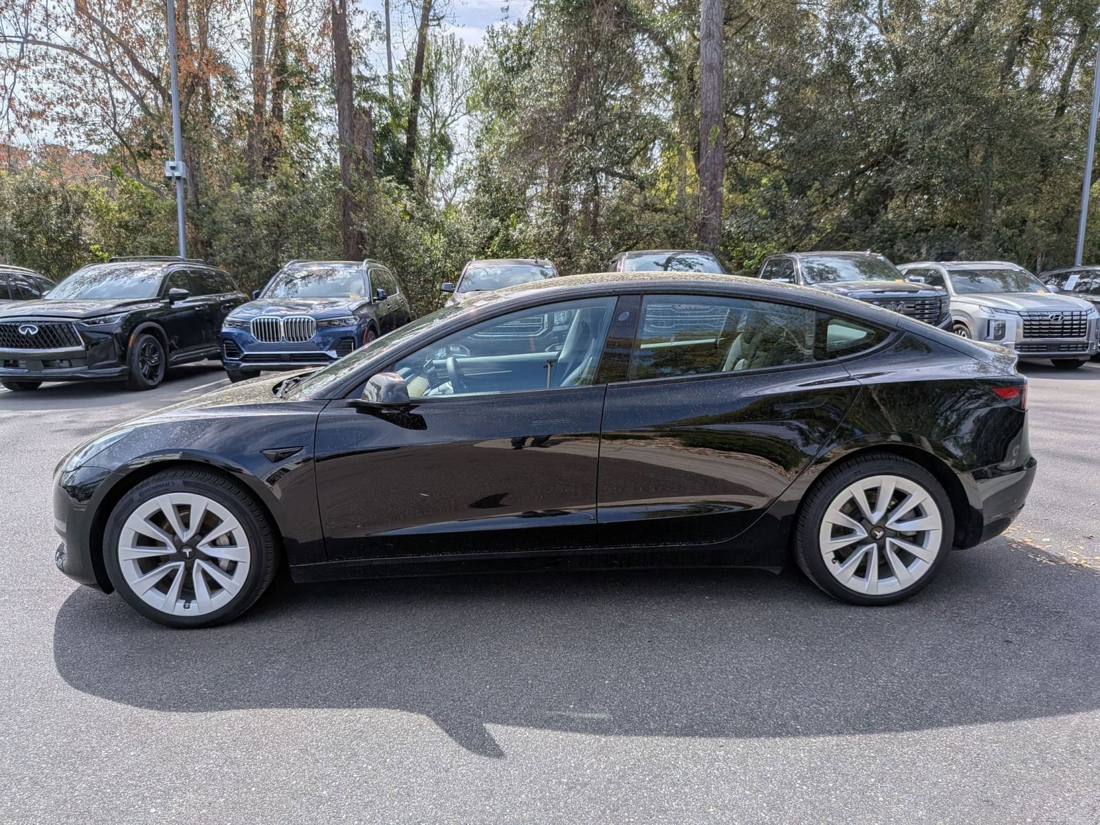 Used 2023 Tesla Model 3 Standard Range image 6