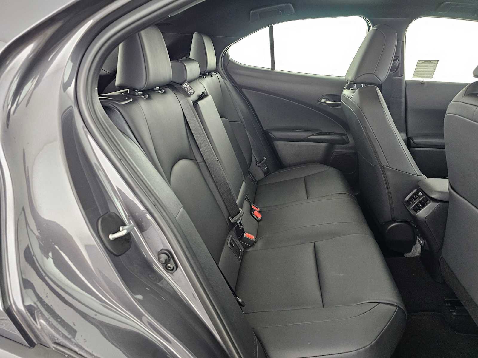 Certified 2025 Lexus UX 300h FWD image 12
