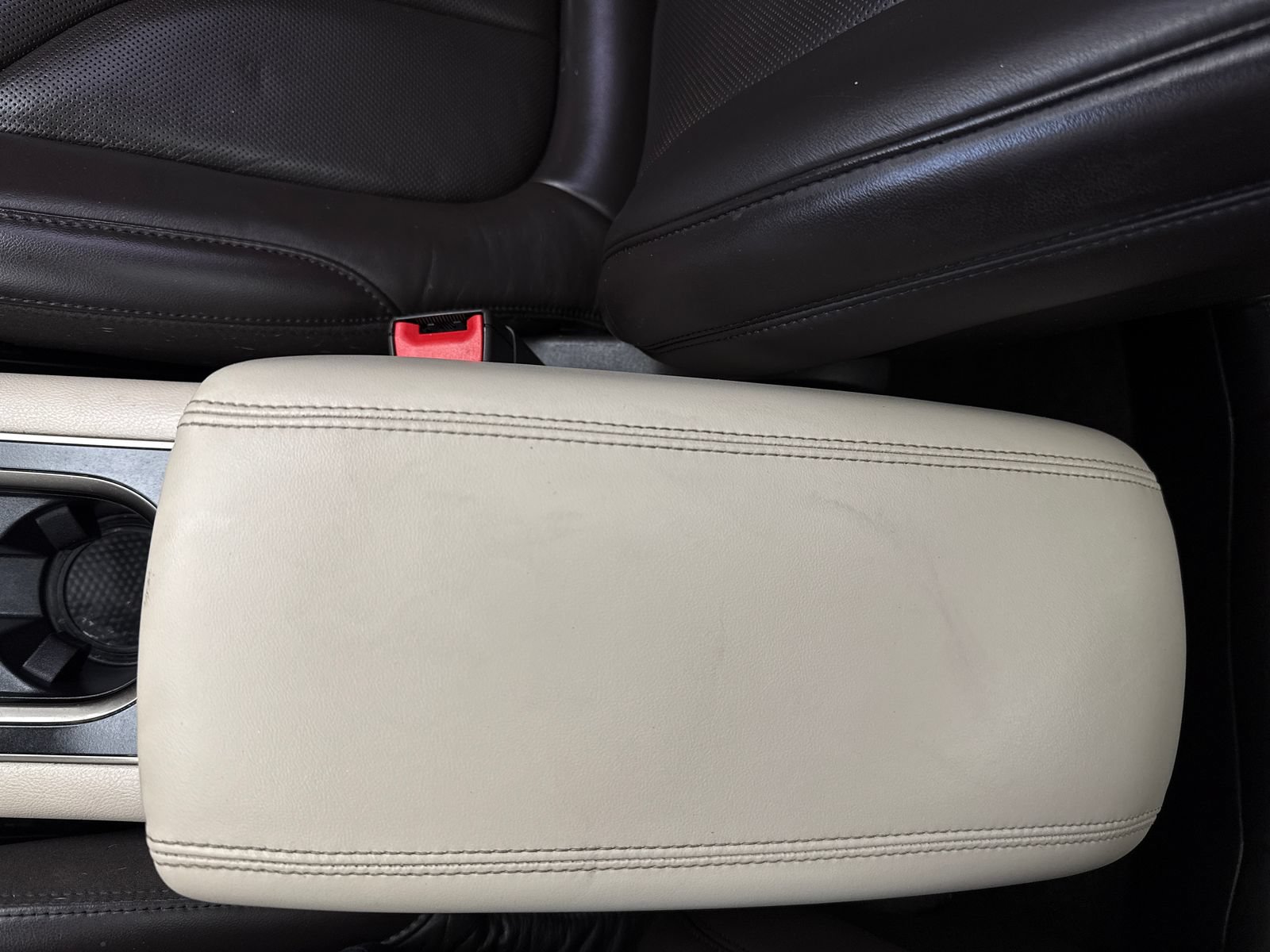 Used 2019 Lincoln MKC Reserve FWD image 33