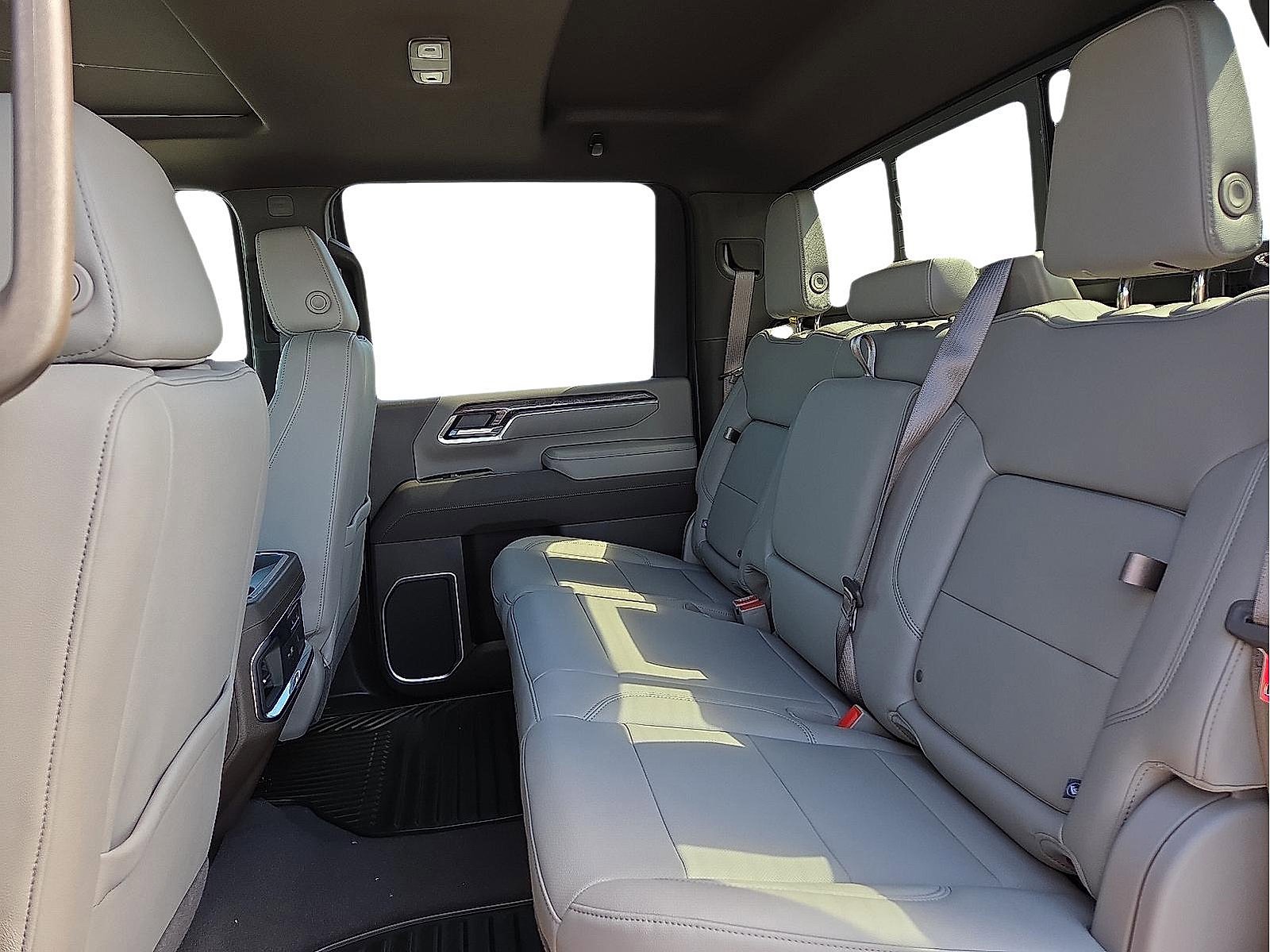 New 2026 Chevrolet Silverado 2500 LTZ w/ LTZ Convenience Package image 10