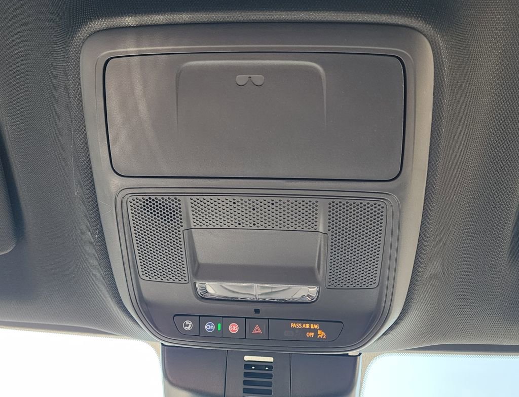 New 2026 Buick Enclave Sport Touring w/ Super Cruise Package image 38