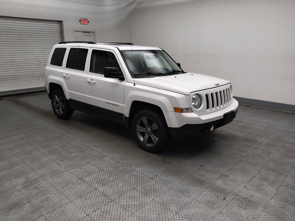 Used 2015 Jeep Patriot High Altitude AWD/4WD image 11