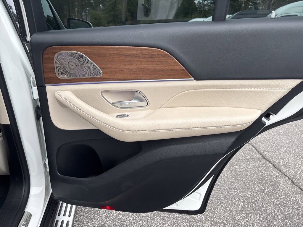 Used 2022 Mercedes-Benz GLE 350 4MATIC w/ Premium Package image 25