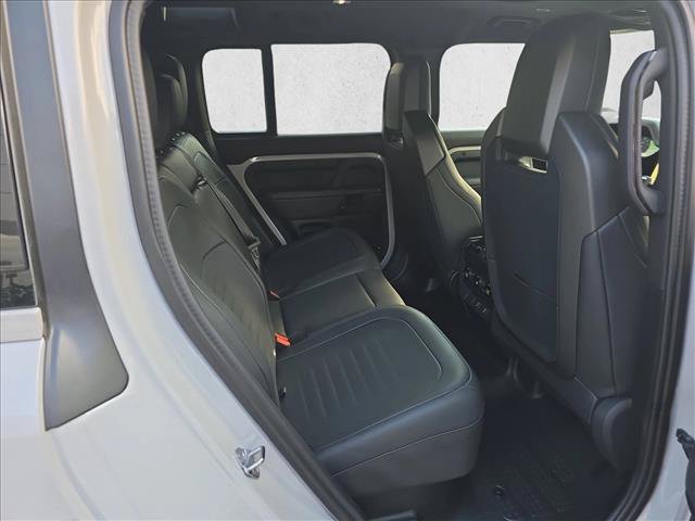 New 2026 Land Rover Defender 110 OCTA AWD/4WD image 11