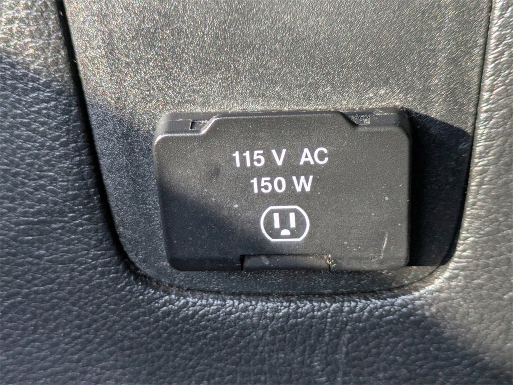 Used 2015 Jeep Wrangler Unlimited Sahara w/ Max Tow Package image 21