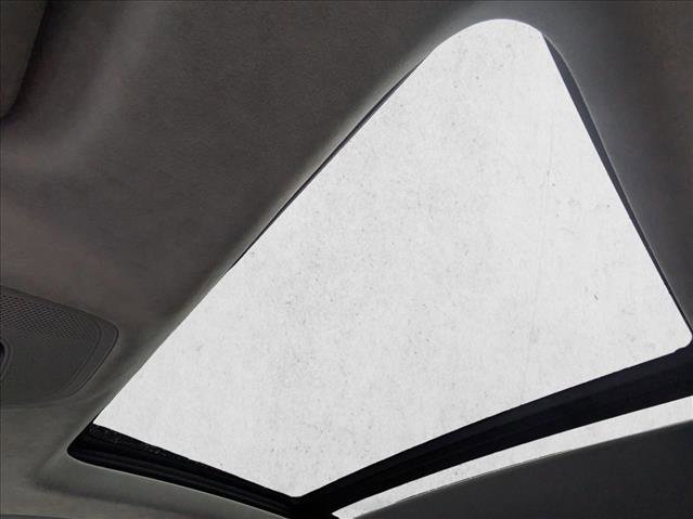 Used 2019 Audi Q8 Prestige w/ Luxury Package image 16