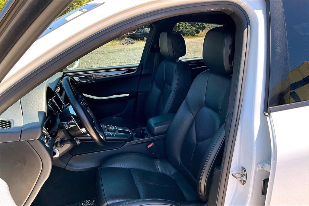 Used 2018 Porsche Macan S AWD/4WD image 9