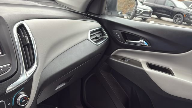 Used 2023 Chevrolet Equinox LS image 24