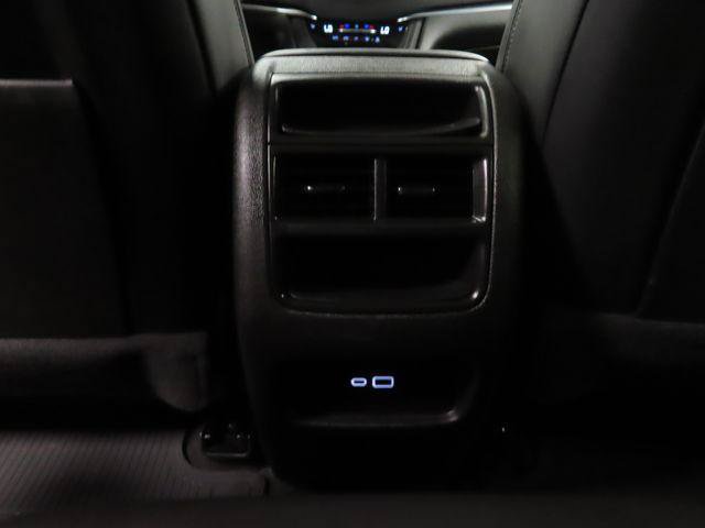 Certified 2023 Cadillac XT5 Premium Luxury AWD/4WD image 52