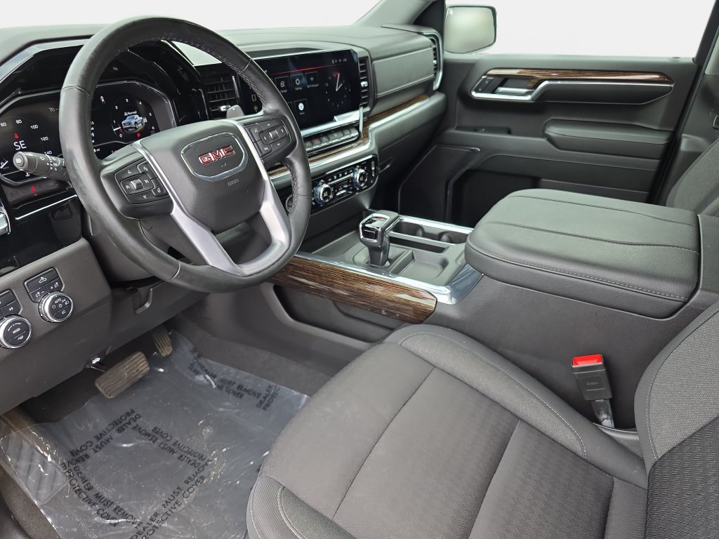 Used 2024 GMC Sierra 1500 Elevation AWD/4WD image 12