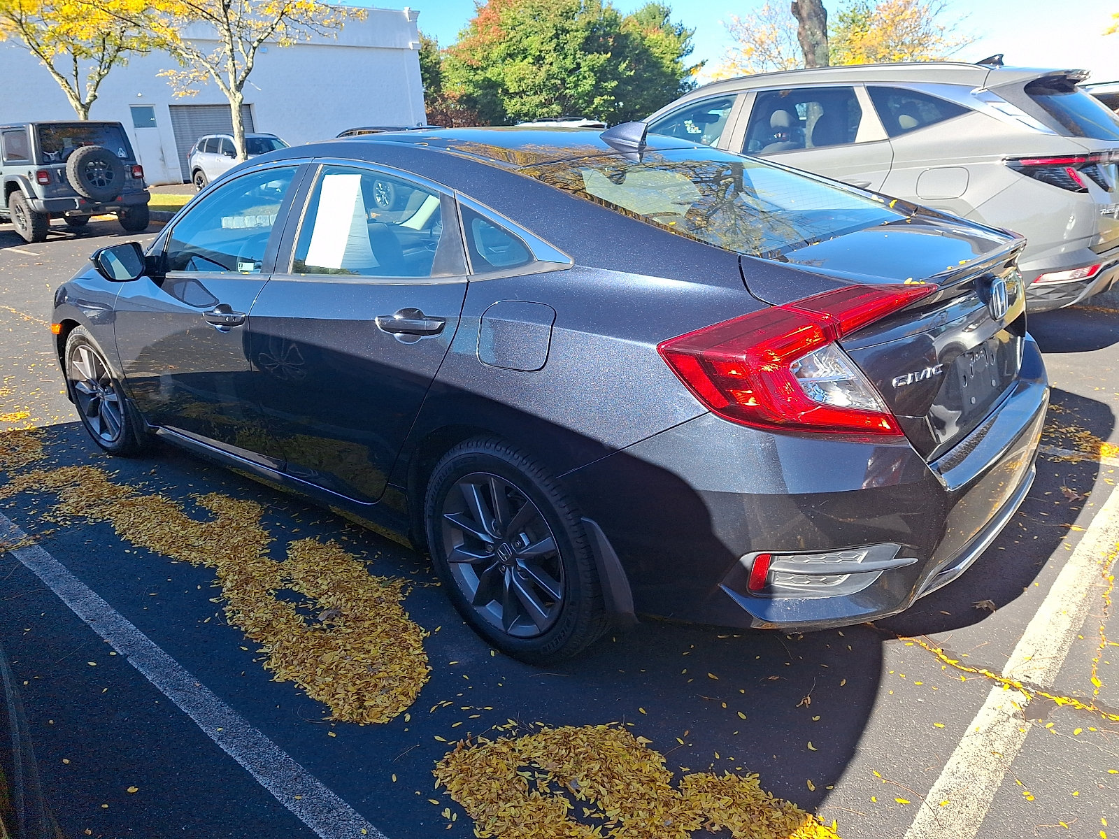 Used 2020 Honda Civic EX-L image 4