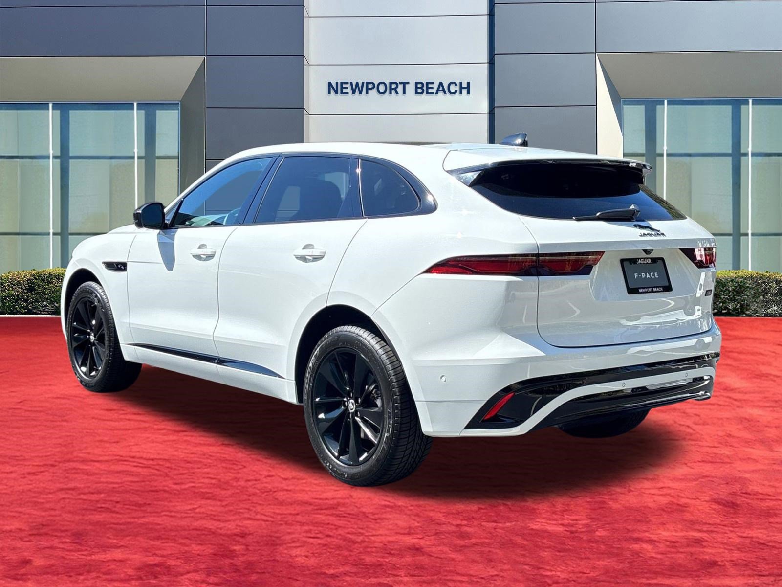 Used 2026 Jaguar F-PACE R-Dynamic S image 3