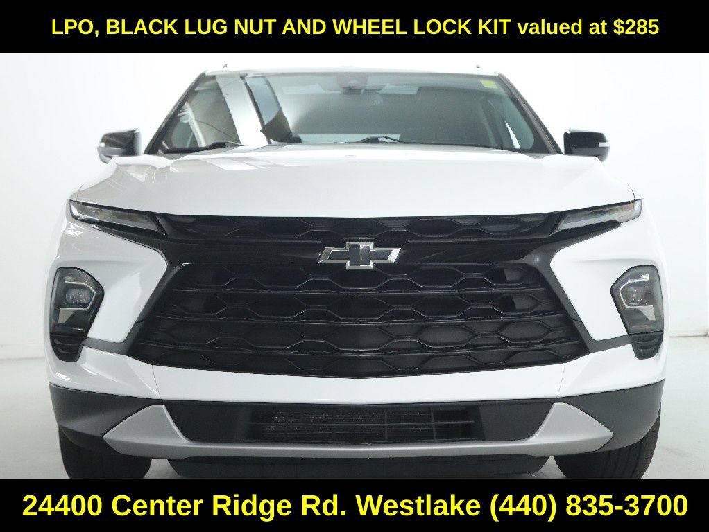 Used 2023 Chevrolet Blazer LT w/ Midnight/Sport Edition FWD image 6
