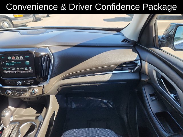 Used 2018 Chevrolet Traverse LT FWD image 23