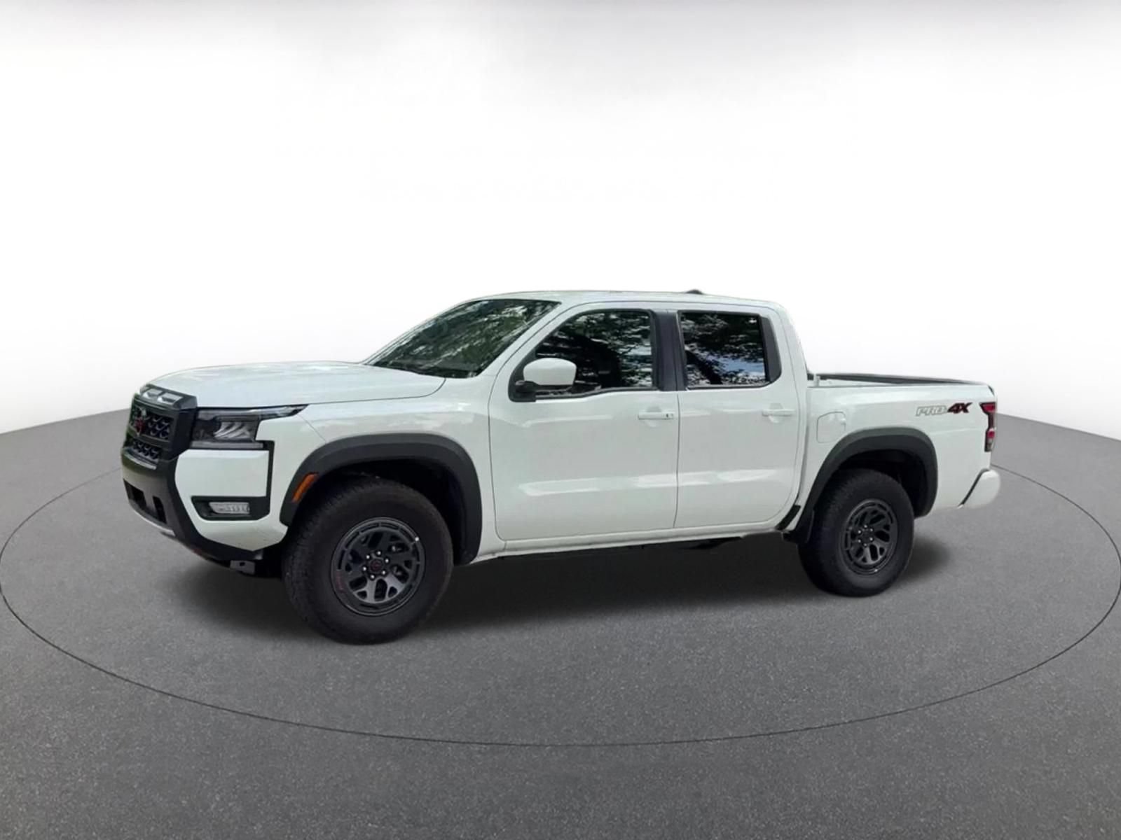 Used 2026 Nissan Frontier PRO-4X AWD/4WD image 7