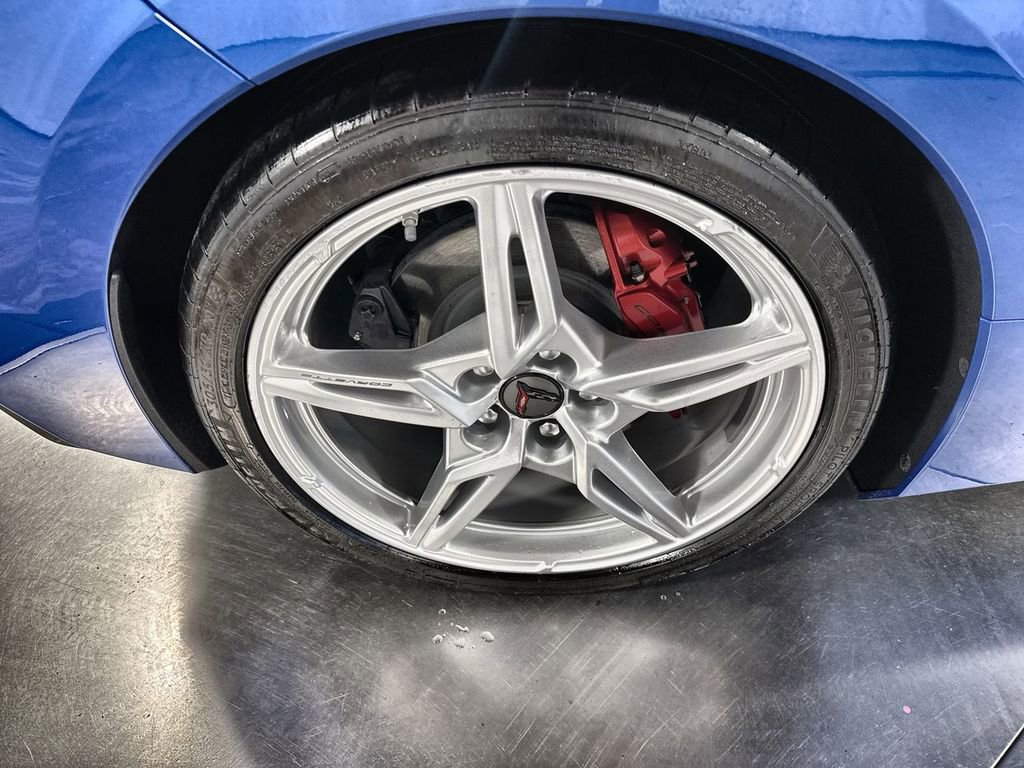 Used 2021 Chevrolet Corvette Stingray Preferred Conv w/ 2LT image 12