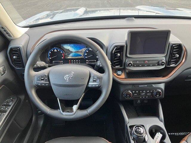 New 2024 Ford Bronco Sport Outer Banks image 16
