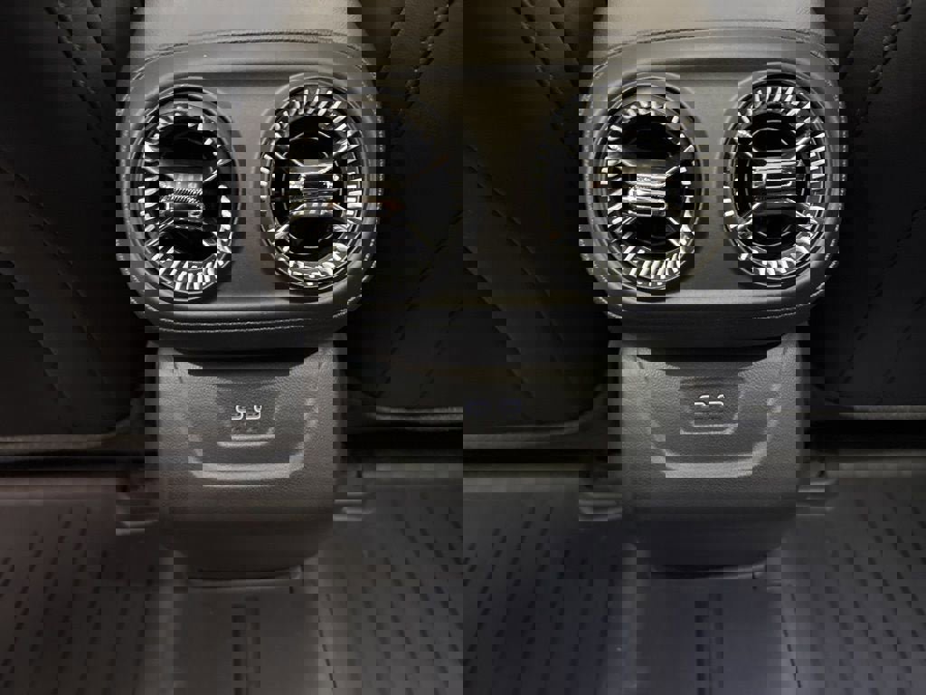 New 2026 Chevrolet Blazer EV LT image 28