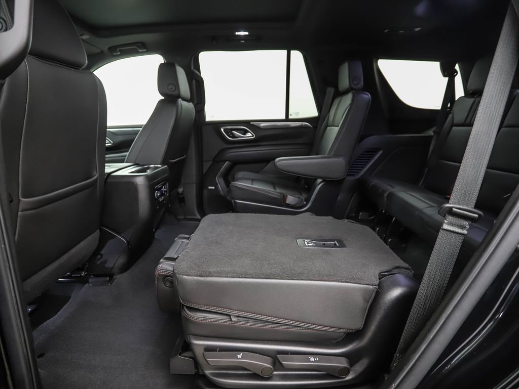 Used 2022 Chevrolet Tahoe RST w/ Sport Performance Package image 25